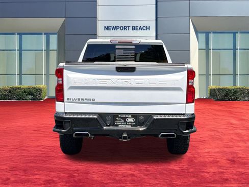 Used 2019 Chevrolet Silverado 1500 LT Trail Boss AWD/4WD image 10