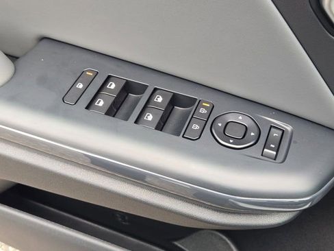 New 2026 Kia K4 EX image 25