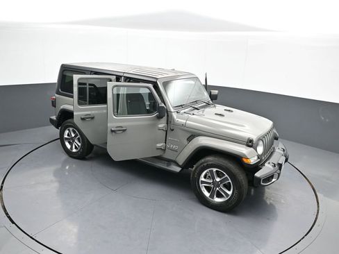 Used 2021 Jeep Wrangler Unlimited Sahara w/ Safety Group image 49