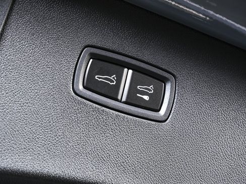 New 2026 Porsche Cayenne S image 32