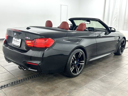 Used 2016 BMW M4 Convertible image 8