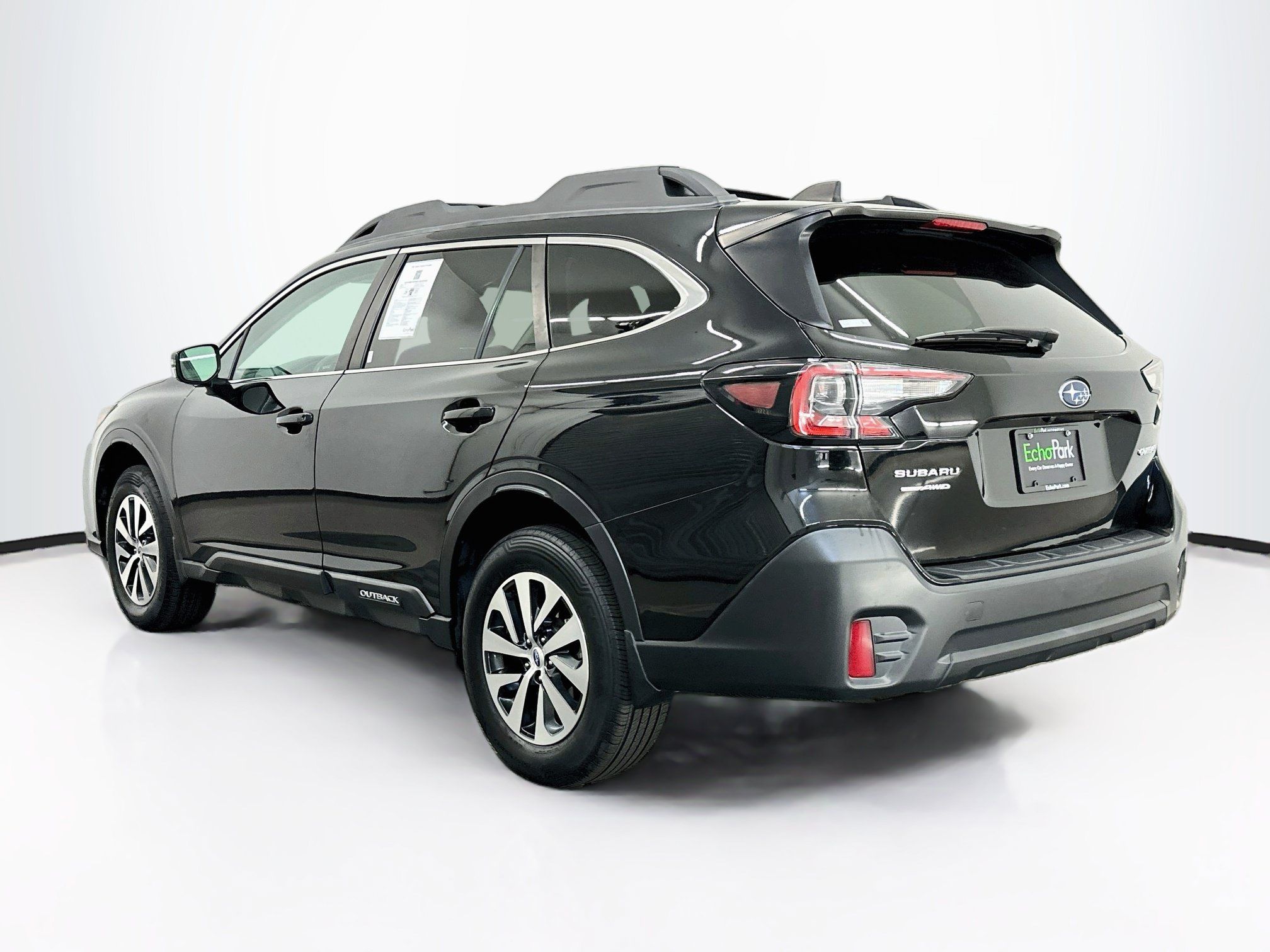 Used 2021 Subaru Outback Premium AWD/4WD image 5