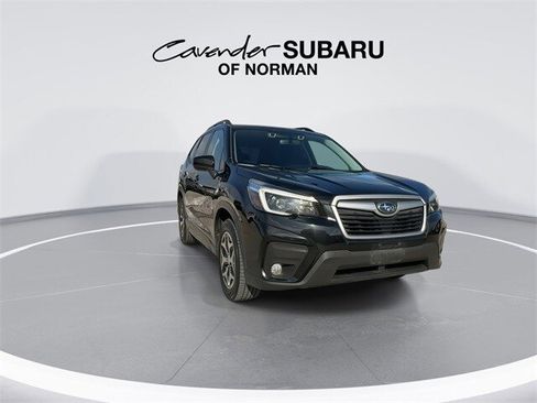Used 2021 Subaru Forester Premium image 5