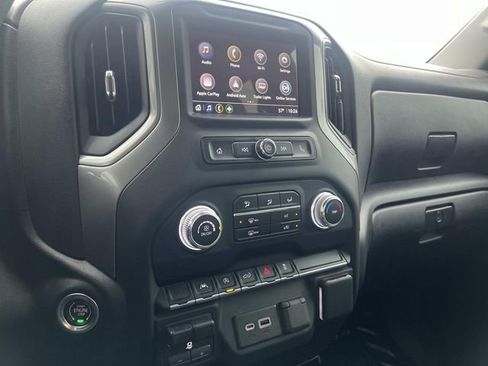 Used 2022 GMC Sierra 1500 Pro w/ Pro Value Package image 17