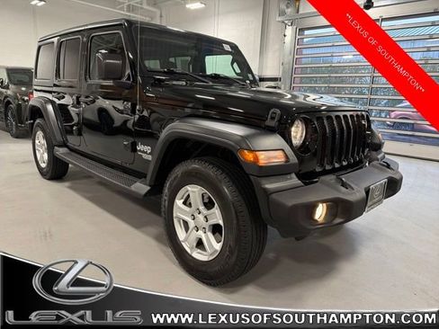 Used 2018 Jeep Wrangler Unlimited Sport S AWD/4WD image 1