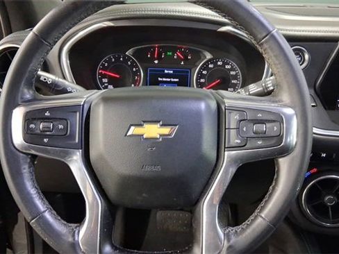 Used 2019 Chevrolet Blazer LT image 13