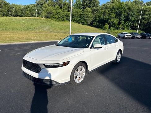 Used 2024 Honda Accord LX image 4