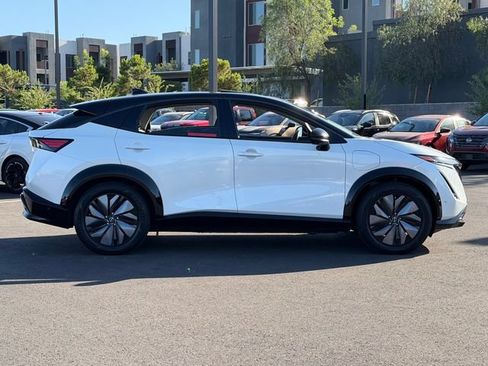 Certified 2023 Nissan Ariya AWD/4WD image 7