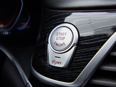 Used 2021 BMW 750i xDrive 750i xDrive AWD w/ Executive Package image 44