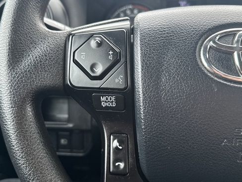 Used 2019 Toyota Tacoma SR5 image 18