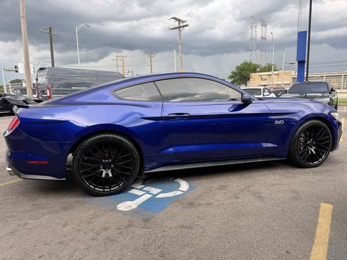 Used 2015 Ford Mustang GT Premium RWD image 4