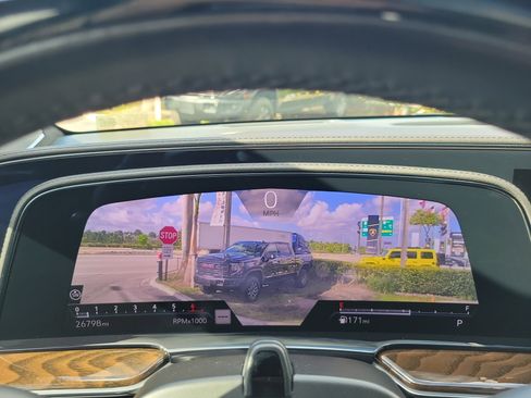 Used 2023 Cadillac Escalade ESV Sport Platinum image 32