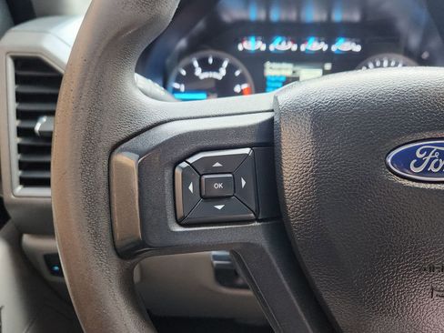 Used 2022 Ford F250 XL w/ Power Equipment Group image 31