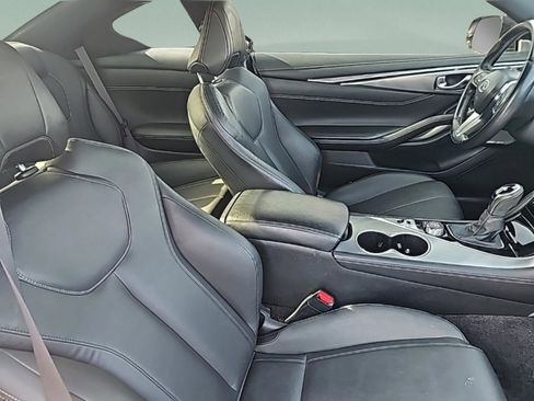 Used 2019 INFINITI Q60 3.0t Luxe w/ Essential Package image 22