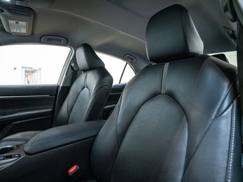 Used 2024 Toyota Camry XSE image 6