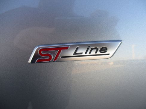 Used 2023 Ford Escape ST-Line w/ Tech Pack #1 image 11