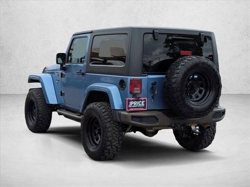 Used 2016 Jeep Wrangler Sahara AWD/4WD image 8