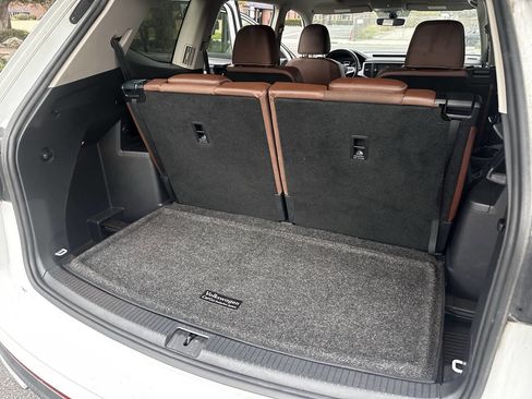 Used 2021 Volkswagen Atlas SE w/ Panoramic Sunroof Package image 28