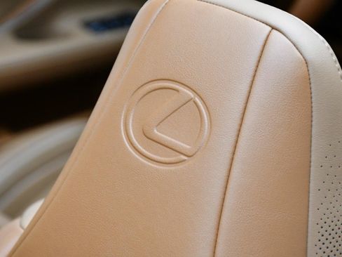 Used 2021 Lexus LC 500 Convertible w/ Touring Package RWD image 10