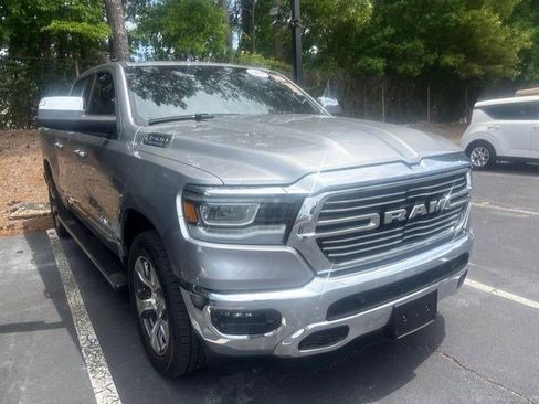 Used 2023 RAM 1500 Laramie AWD/4WD image 6