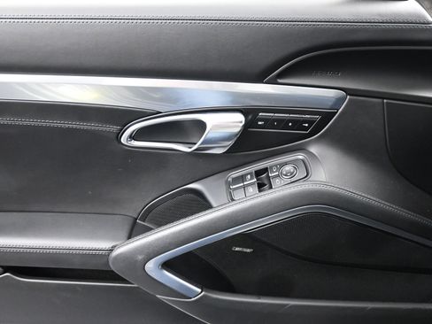 Certified 2017 Porsche 911 Carrera S image 12