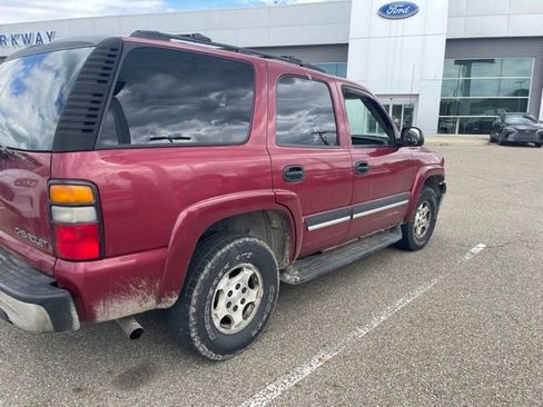 Used 2005 Chevrolet Tahoe LS w/ Preferred Equipment Group AWD/4WD image 5