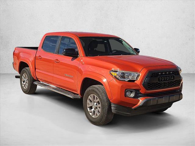 Used 2017 Toyota Tacoma SR5 w/ Tow Package RWD image 3