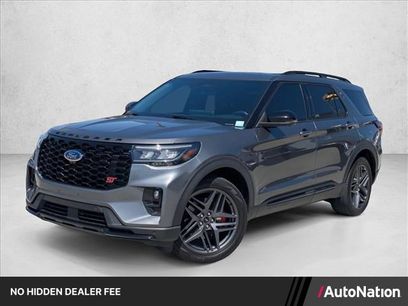 Used 2025 Ford Explorer ST