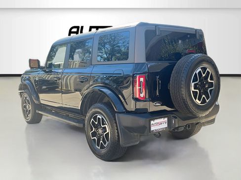 Used 2024 Ford Bronco Outer Banks image 5