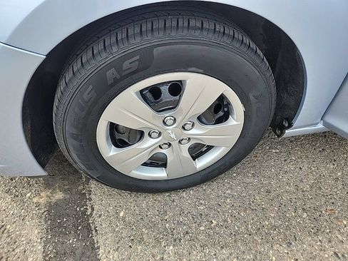 Used 2018 Chevrolet Cruze LS FWD image 44