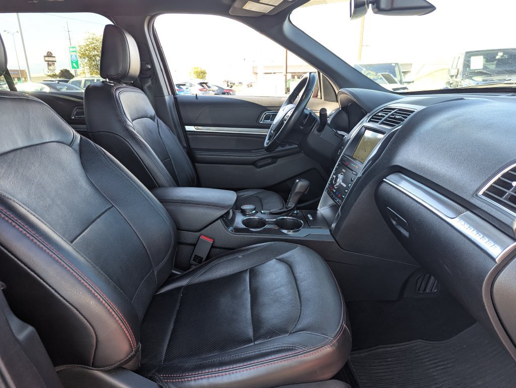 Used 2019 Ford Explorer Sport w/ Equipment Group 401A AWD/4WD image 34
