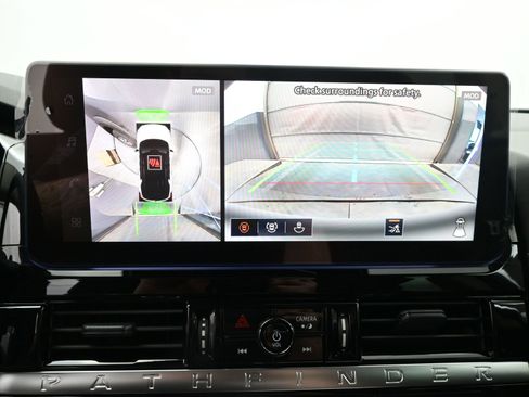 New 2026 Nissan Pathfinder SL FWD image 16