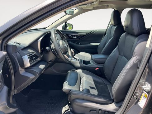 Used 2024 Subaru Outback Limited AWD/4WD image 9