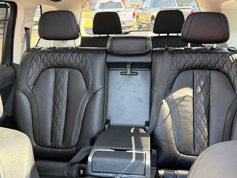 Used 2026 BMW X7 xDrive40i AWD/4WD image 34