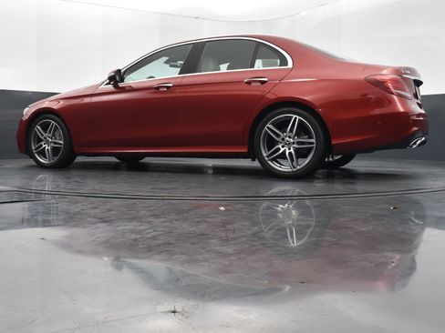 Used 2020 Mercedes-Benz E 350 Sedan image 37