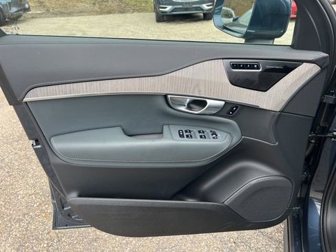 Certified 2024 Volvo XC90 T8 Ultimate w/ Protection Package Premier AWD/4WD image 26