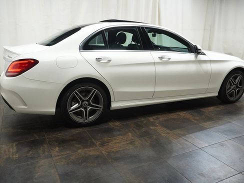 Used 2020 Mercedes-Benz C 300 4MATIC Sedan image 4