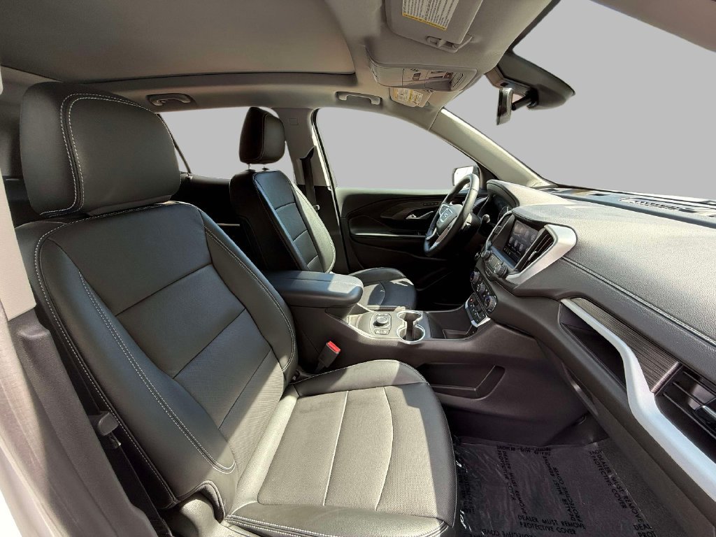 Used 2024 GMC Terrain SLT w/ Elevation Edition AWD/4WD image 14