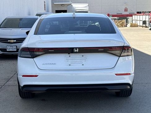 Used 2024 Honda Accord EX image 5