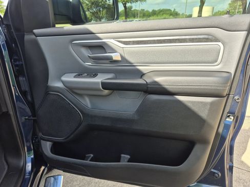 Used 2020 RAM 1500 Lone Star RWD image 18