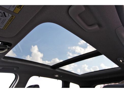 Certified 2023 Hyundai Santa Fe Limited image 31