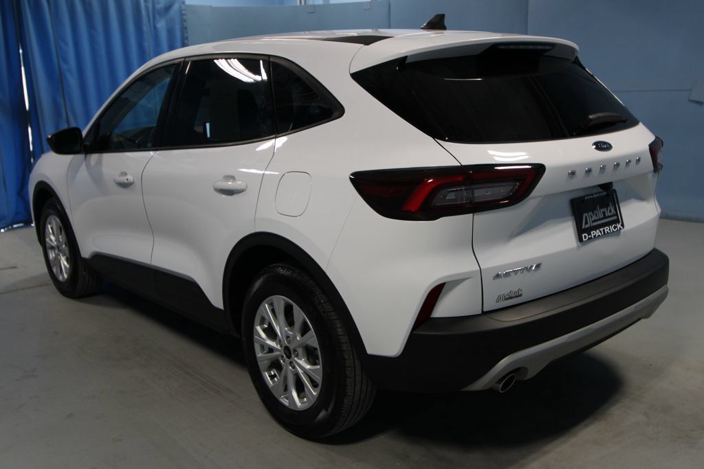 Used 2025 Ford Escape Active FWD image 26