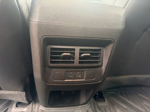 Certified 2024 GMC Canyon AT4X image 29