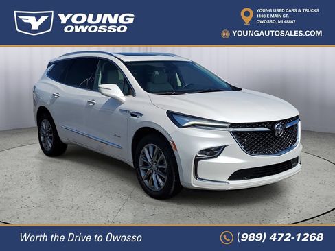 Used 2024 Buick Enclave Avenir w/ Avenir Technology Package AWD/4WD image 2