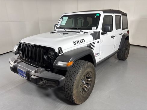 Used 2022 Jeep Wrangler Unlimited Sport AWD/4WD image 4