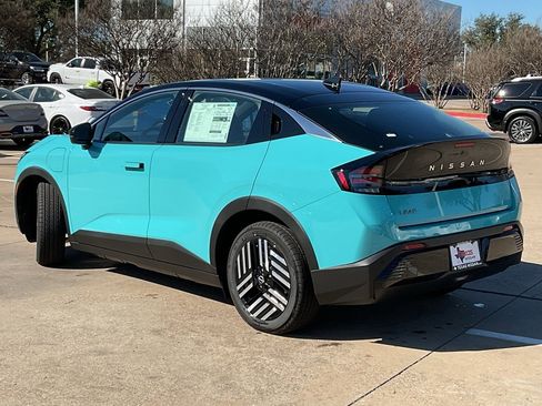 New 2026 Nissan Leaf SV+ image 7