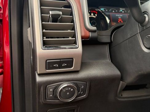 Used 2018 Ford F150 Platinum w/ Equipment Group 701A Luxury image 16