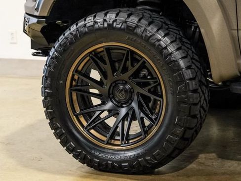 Used 2026 Ford F150 Raptor AWD/4WD image 8