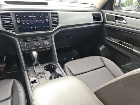 Used 2018 Volkswagen Atlas SE FWD image 39