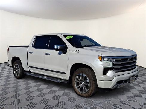 Used 2024 Chevrolet Silverado 1500 High Country w/ Technology Package image 1